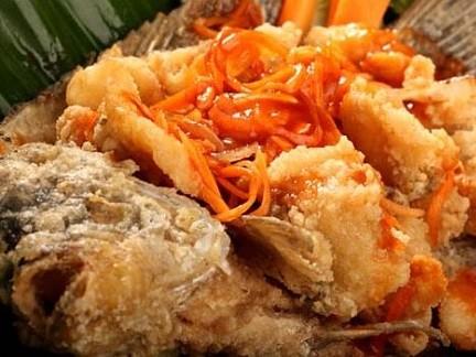 Chinese food Seafood Mom & Me, Jl Mojo Jaten Sawahan Karanganyar