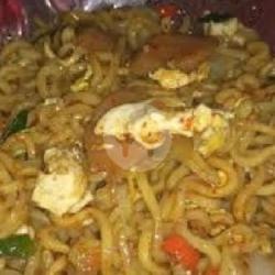 Indomie Goreng Becek