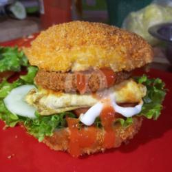 Burger Goreng Crispy Komplit