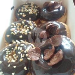 Donat Topping Coklat