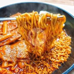 Mie Samyang Chiken Grill Pedas ( Porsi Sedang )