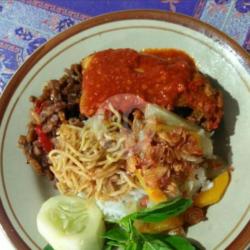 Nasi Campur Ayam Bumbu Bali