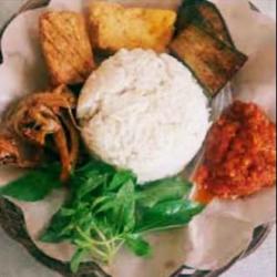 Paket Nasi Liwet Ikan Asin