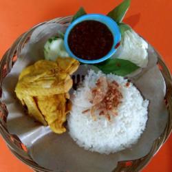 Ayam Goreng Dada   Nasi