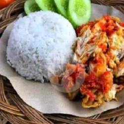 Nasi Ayam Geprek Black Pepper Free Es Teh