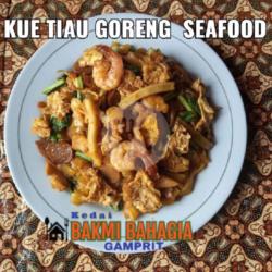 Kue Tiau Goreng Seafood