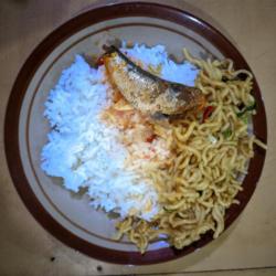 Nasi Sarden