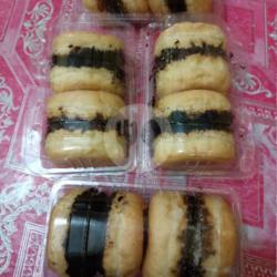 Donat Super Gede Isi 4