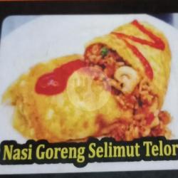 Nasi Goreng Selimut Telor