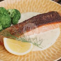 Salmon Fish Steak 250gr (creamy Lemon Sauce)