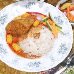 Nasi Ikan Tongkol Gulai Komplit