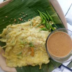 Tempe Mendoan Sambal Kacang