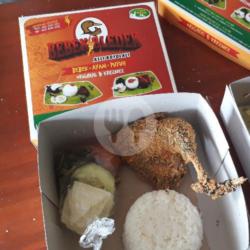 Nasi Bebek Kremes Paha / Dada