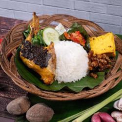 Paket Nasi Ayam Bumbu Ireng