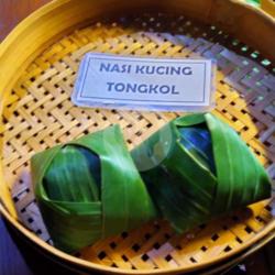 Nasi Kucing Tongkol