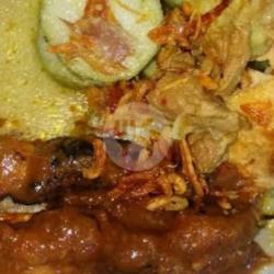 Lontong Sate Kambing Gule