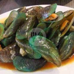 Kerang Ijo Saos Padang