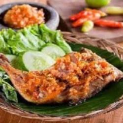 Pecel Ayam Penyet