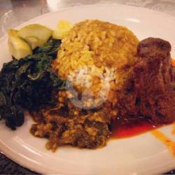 Nasi Padang Lauk Rendang