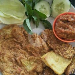 Tempe Tahu Terong Telur   Sambal