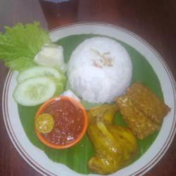 Ayam Penyet Sambal Blacan Gratis Teh Obeng