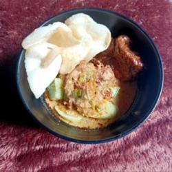 Lontong Sayur Semur Tahu