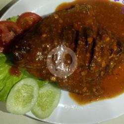 Ikan Bawal Saos Padang