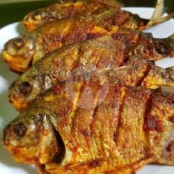 Ikan Bawal Kremes