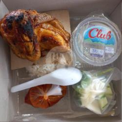 (p. Ekonomis) Nasi Ayam Goreng Dada