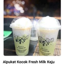 Alpukat Kocok Fresh Milk Keju