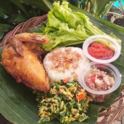 Ayam Goreng Bumbu Bali   Nasi Ibuk Nyoman