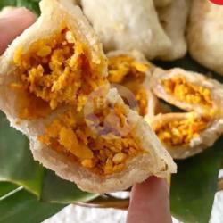 Cireng Isi Ayam Suwir Pedas