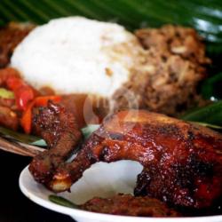 Nasi Gudeg Ayam Bakar