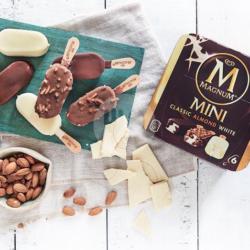 Magnum Mini Classic, Almond, White