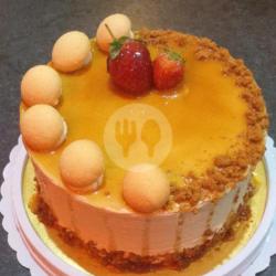 Caramel Lotus Cake Uk.18