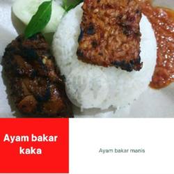 (pkb)...ayam Bakar Manis  Tempe   Nasi