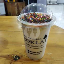 Es Milk Shake Avocado Coffee