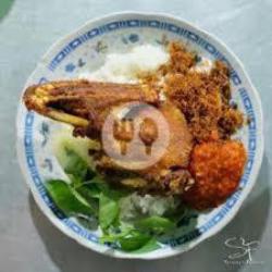 Nasi Bebek Goreng Sambel Pedas