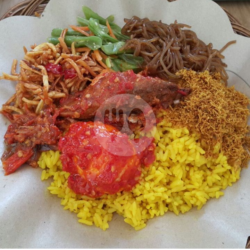 Nasi Kuning Ikan Telur