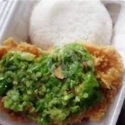 Ayam Geprek Sambel Ijo