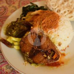 Nasi Tongkol Sambal Hijau