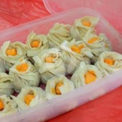 Dimsum Telur Asin Frozen