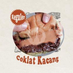 Coklat Kacang Kukus