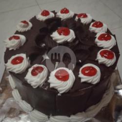 Blackforest Bulat Ukuran 15