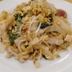 Kwitiau Goreng Ayam