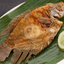 Ikan Kuwe Goreng
