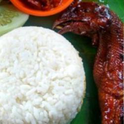 Pala Ayam Bakar Nasi Lalapan