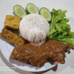 Nasi-ayam Pecak Dada-sambal Kacang Pedas Tahu Tempe