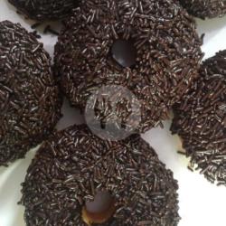 Donat Topping Meises Coklat