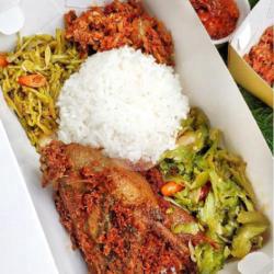 Nasi Bebek Sambel Komplit